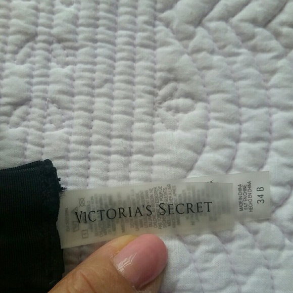 Victoria's Secret Bikini top - Picture 4 of 4